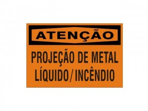 projecao_de_metal